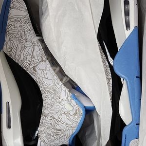 Jordan size 13 never worn. Air Jordan dub zero